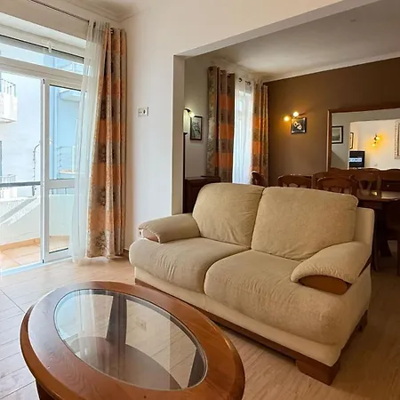 T2 350mt Da 1e Apartament *